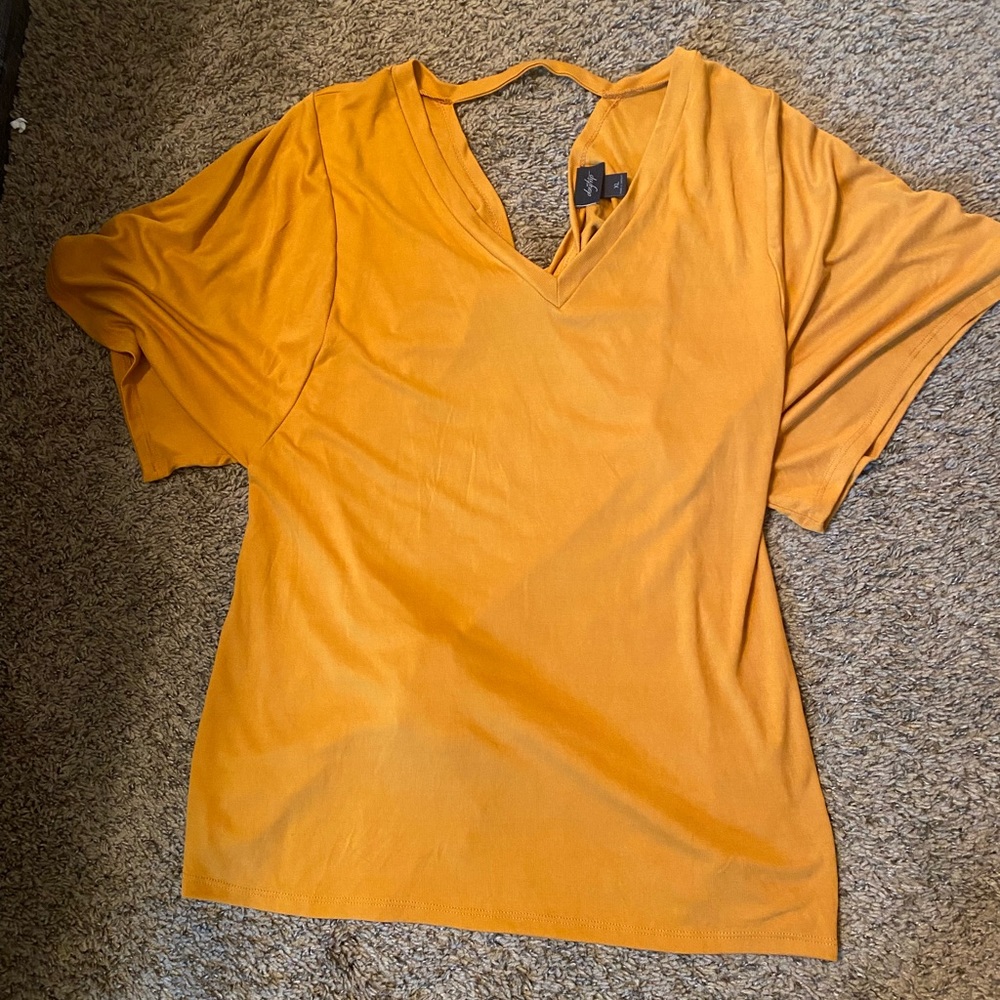 DayTrip open back shirt Size XL